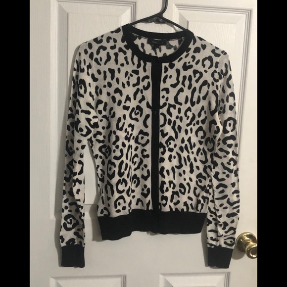 NWT Ann Taylor Cardigan Sz Small Animal Print